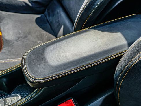 Used 2019 McLaren 570S Spider image 47