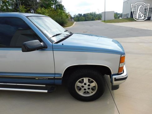 Used 1995 Chevrolet Suburban image 35