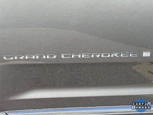 Used 2022 Jeep Grand Cherokee Summit w/ Adv Protech Group IV image 37