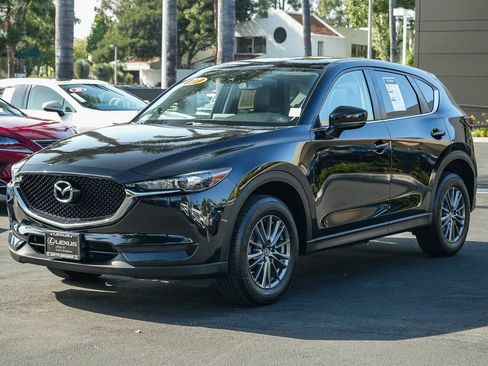 Used 2017 MAZDA CX-5 Touring w/ Preferred Equipment Package FWD image 3
