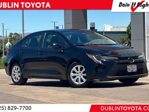 Certified 2024 Toyota Corolla LE FWD image 1