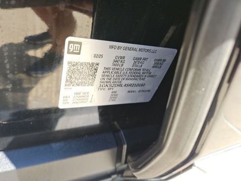 Used 2025 GMC Yukon Denali AWD/4WD image 31