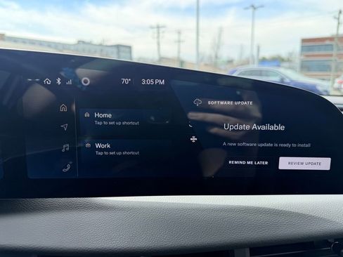 Used 2023 Lucid Air Touring image 31