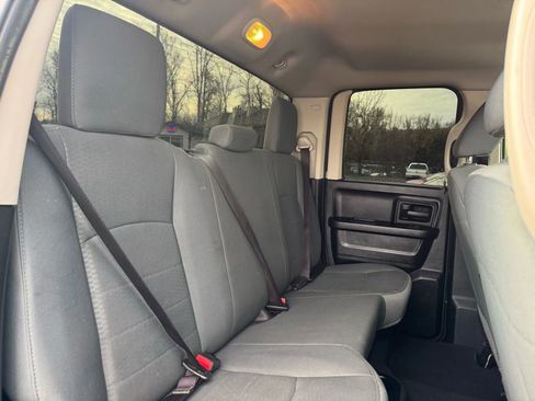 Used 2015 RAM 1500 Express w/ Black Ram 1500 Express Group image 22