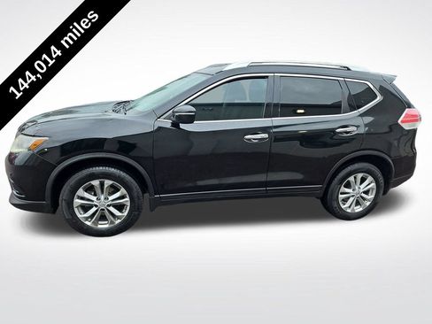 Used 2015 Nissan Rogue SV AWD/4WD image 2