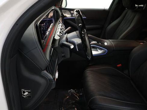 Used 2026 Mercedes-Benz Maybach GLS 600 4MATIC image 90