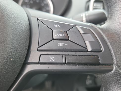 Used 2024 Nissan Versa S w/ S Plus Package FWD image 24