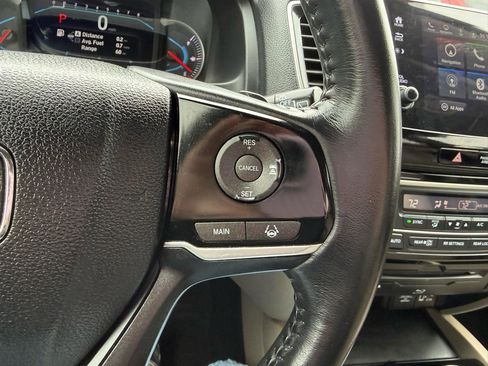 Used 2019 Honda Pilot Touring image 28