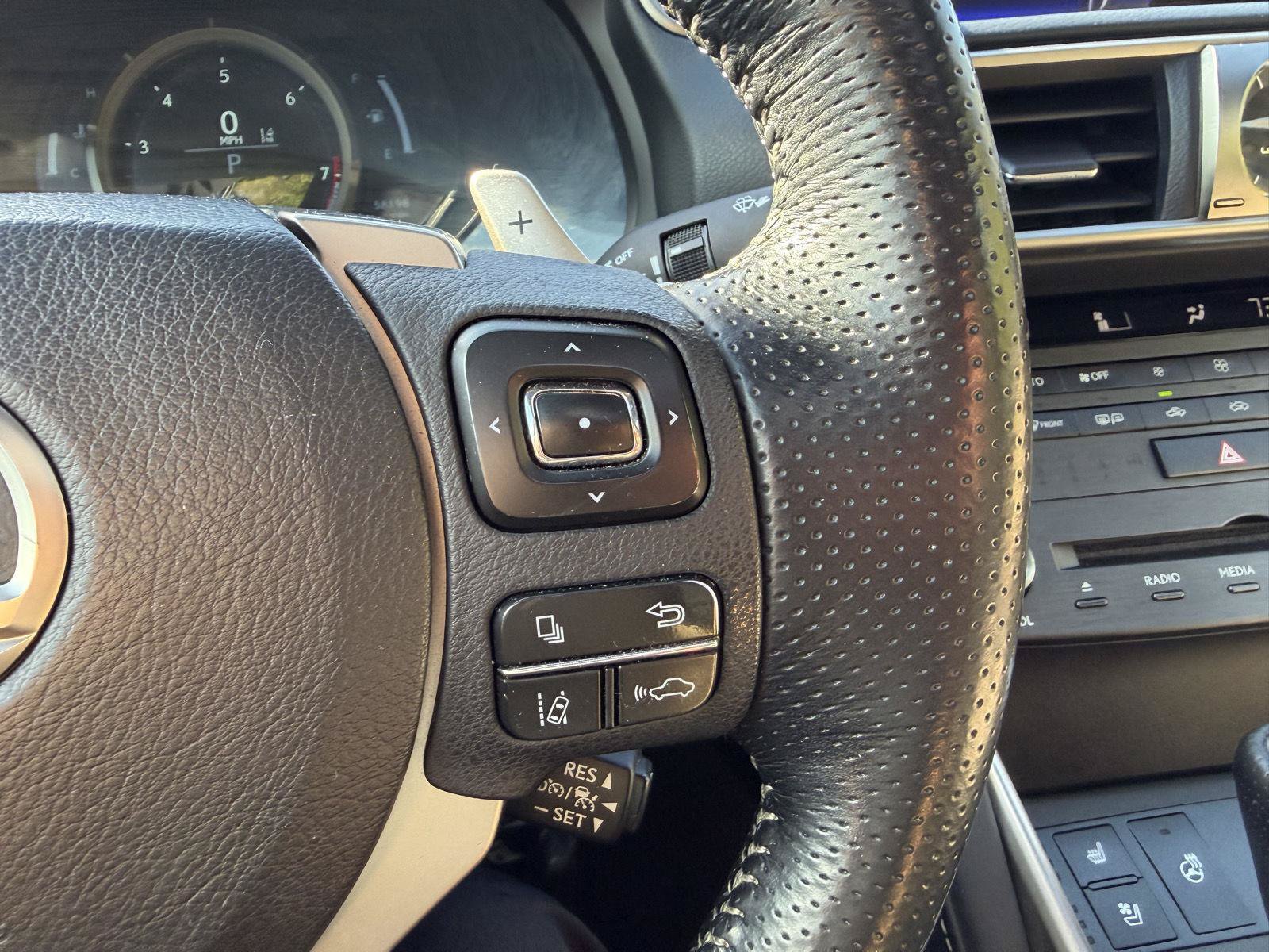 Used 2019 Lexus IS 300 F Sport w/ F Sport Package AWD/4WD image 13