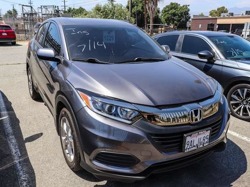 Used 2022 Honda HR-V LX image 2
