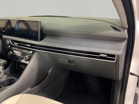 Certified 2025 Hyundai Sonata SE FWD image 24