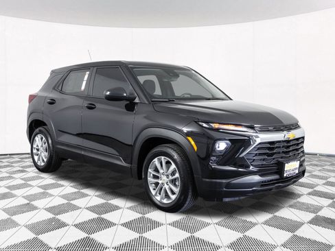Used 2026 Chevrolet TrailBlazer LS w/ LS Convenience Package FWD image 20