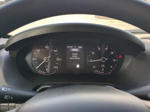 Used 2025 RAM ProMaster 2500 w/ Convenience Group image 25