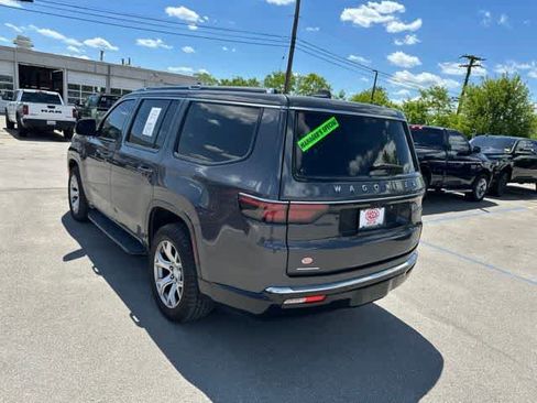 Used 2022 Jeep Wagoneer Series II AWD/4WD image 18