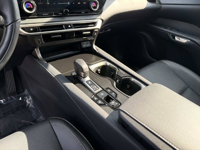 Certified 2026 Lexus RX 350 Premium w/ Convenience Package AWD/4WD image 18