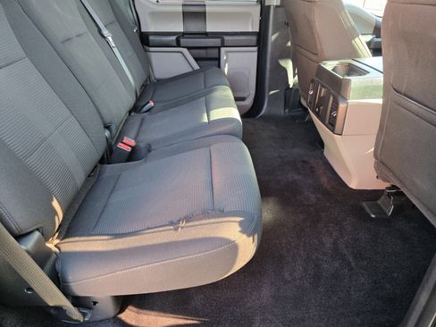 Used 2017 Ford F150 XL w/ Equipment Group 101A Mid image 10