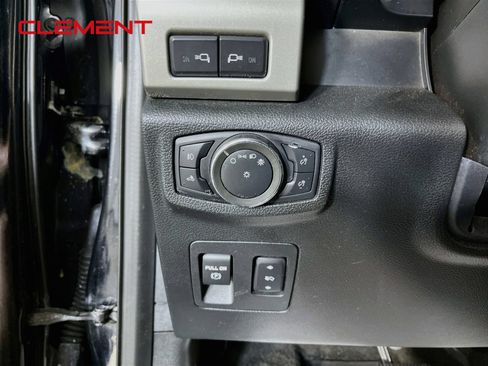 Used 2020 Ford F150 Lariat w/ Equipment Group 502A Luxury AWD/4WD image 13