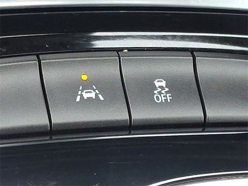 Used 2023 Buick Envision Essence w/ Sport Touring Package image 24