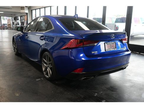 Used 2017 Lexus IS 200t F Sport w/ F Sport Package RWD image 5