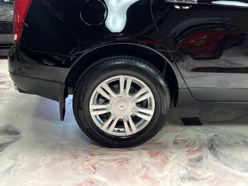 Used 2014 Cadillac SRX Luxury w/ Driver Awareness Package FWD image 32