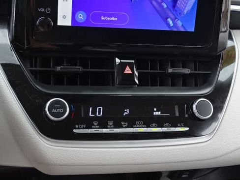 Certified 2024 Toyota Corolla LE FWD image 30
