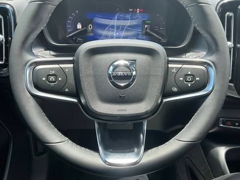 Used 2023 Volvo C40 P8 Recharge Ultimate w/ Protection Package Premier AWD/4WD image 43