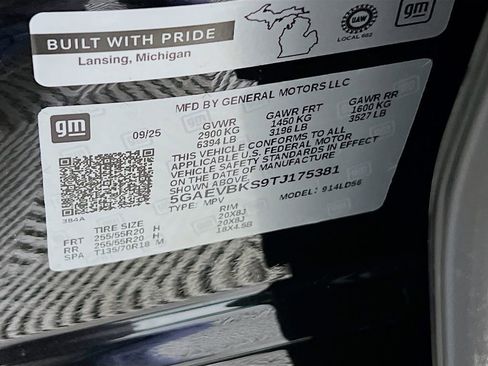 New 2026 Buick Enclave Sport Touring w/ Power Package image 28