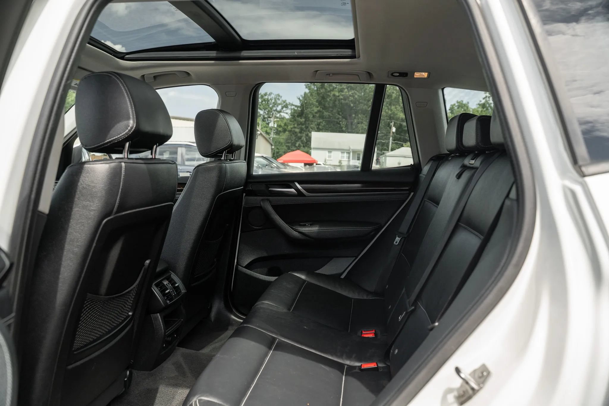 Used 2015 BMW X3 xDrive28i AWD/4WD image 8