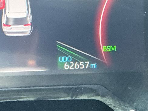Certified 2021 Toyota RAV4 Limited AWD/4WD image 11