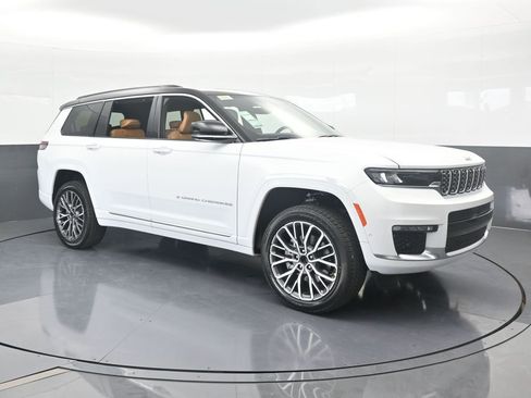 New 2025 Jeep Grand Cherokee L Summit image 8