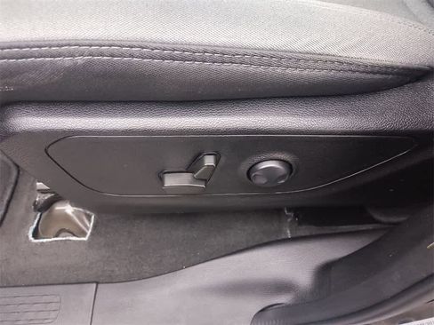 Used 2023 RAM 1500 Big Horn image 12