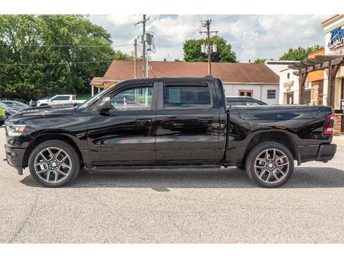 Used 2019 RAM 1500 Sport w/ Level 2 Equipment Group AWD/4WD image 6