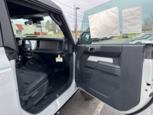 New 2026 Ford Bronco Badlands AWD/4WD image 31