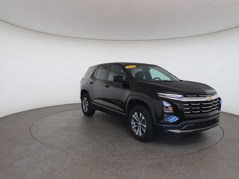 Used 2025 Chevrolet Equinox LT FWD image 28