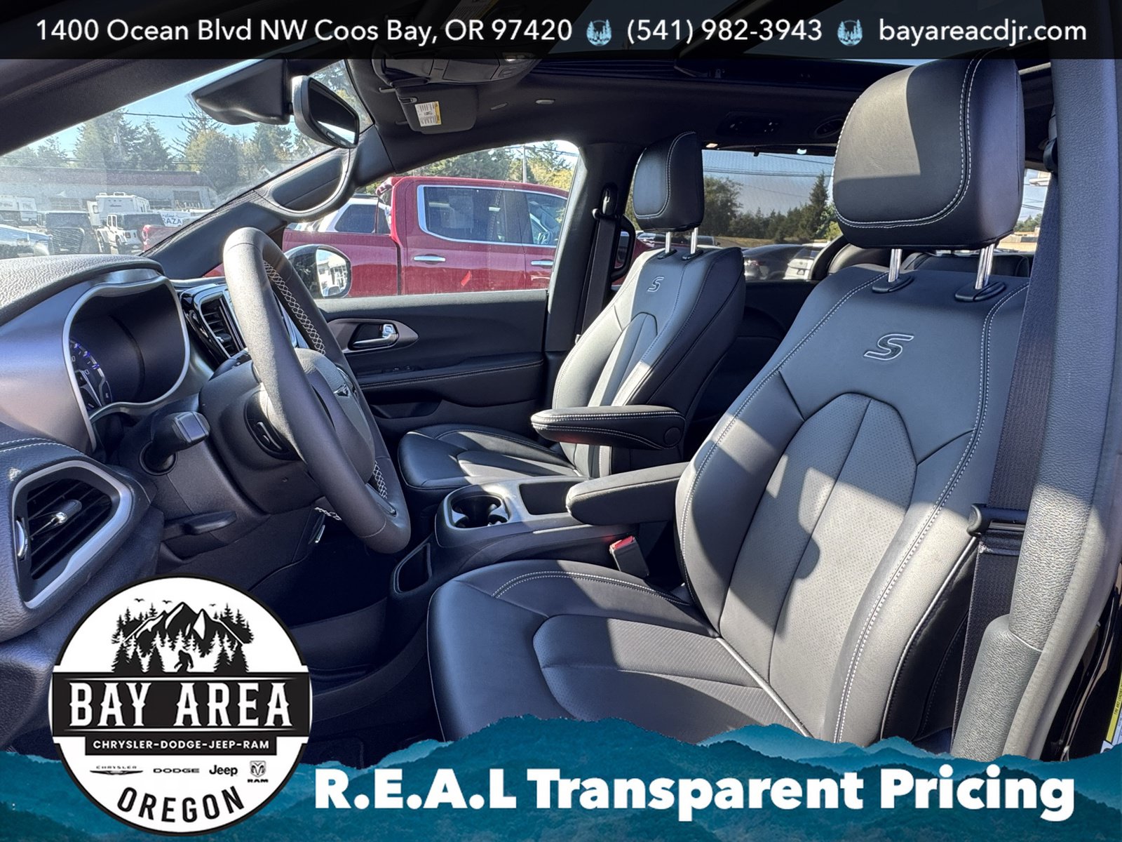 New 2026 Chrysler Pacifica Select AWD/4WD image 11