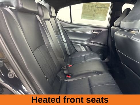 Used 2025 Toyota Camry XSE image 27