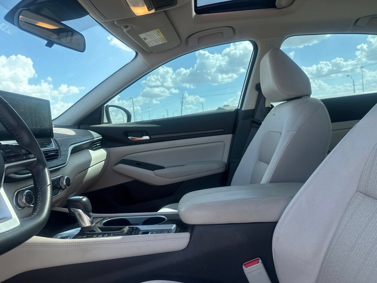 Certified 2024 Nissan Altima 2.5 SV w/ SV Premium Package FWD image 40