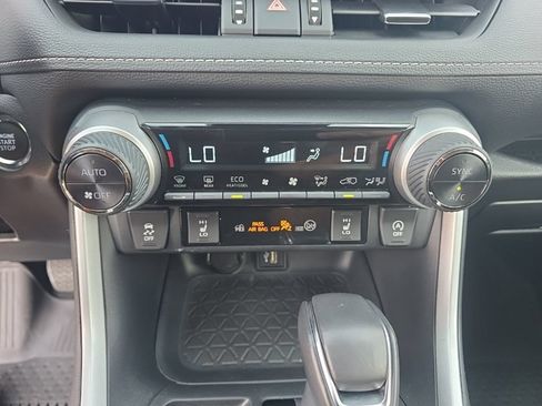 Used 2024 Toyota RAV4 XLE Premium w/ Weather Package AWD/4WD image 22