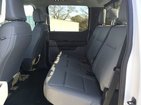 Certified 2024 Ford F350 XL w/ XL Driver Assist Package image 12