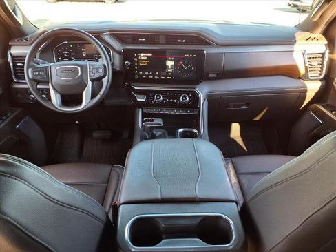 Certified 2024 GMC Sierra 1500 Denali w/ Denali Reserve Package image 4