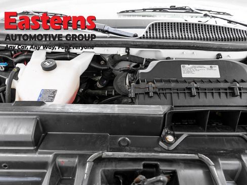 Used 2019 Chevrolet Express 2500 Extended RWD image 7