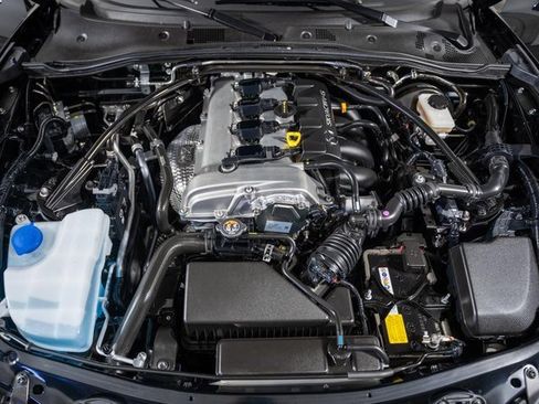 Used 2024 MAZDA MX-5 Miata Grand Touring image 17