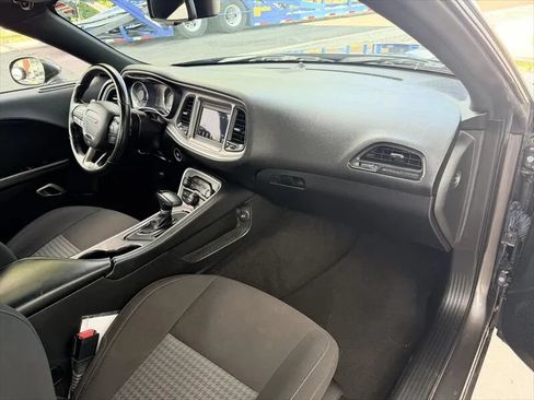 Used 2022 Dodge Challenger GT RWD image 15