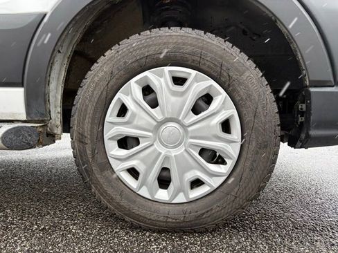 Used 2024 Ford Transit 250 Low Roof w/ Exterior Upgrade Package image 17