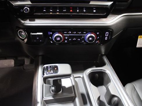 New 2026 GMC Sierra 1500 SLT w/ SLT Premium Plus Package image 35