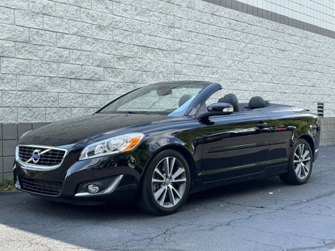 Used 2013 Volvo C70 T5 FWD image 1