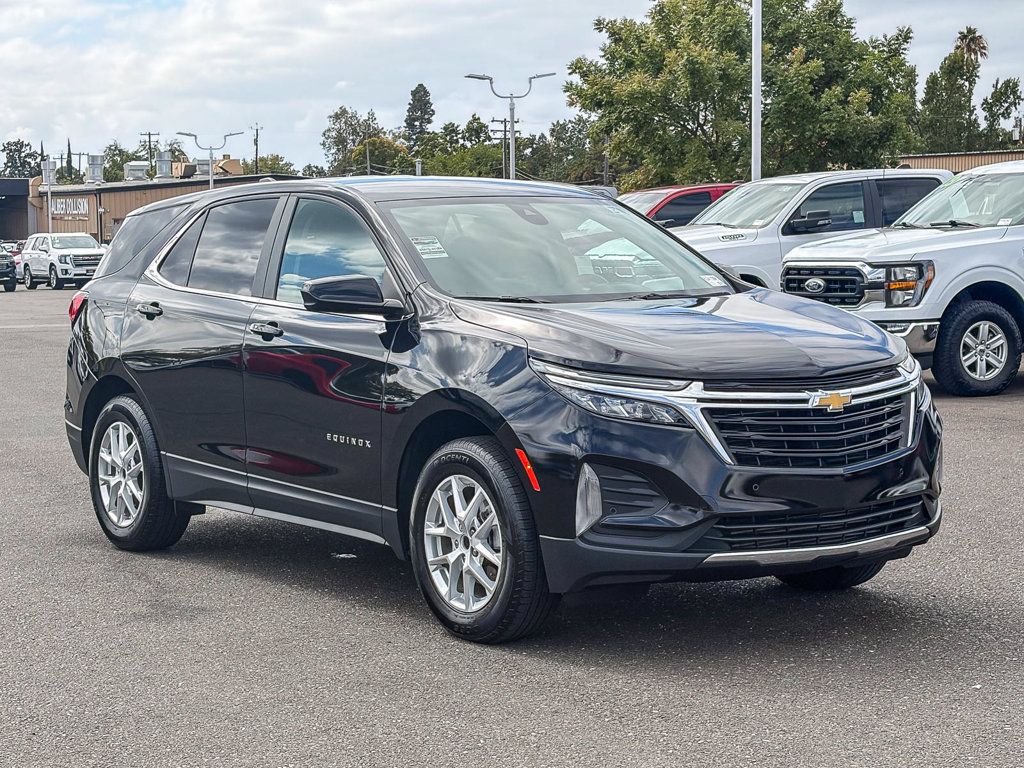 Used 2024 Chevrolet Equinox LT AWD/4WD image 3
