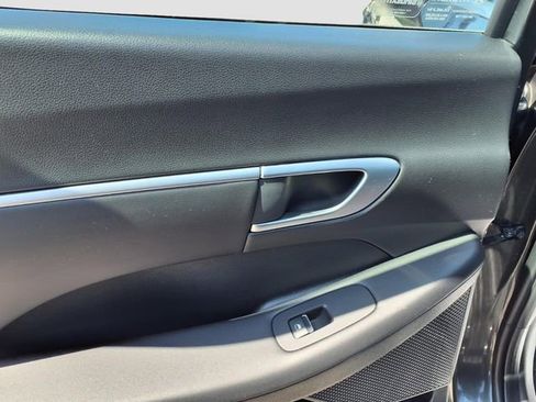 Used 2025 Hyundai Sonata SEL FWD image 8
