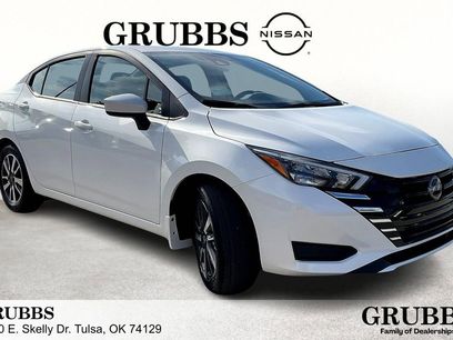 New 2025 Nissan Versa SV w/ Trunk Package