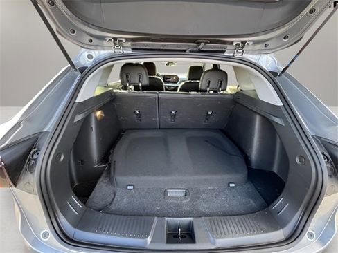 Certified 2025 Chevrolet Trax LT w/ LT Convenience Package image 35